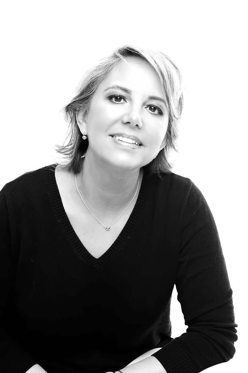 The Worldwide Association of Female Professionals Recognizes Rebeca Garza Buerón